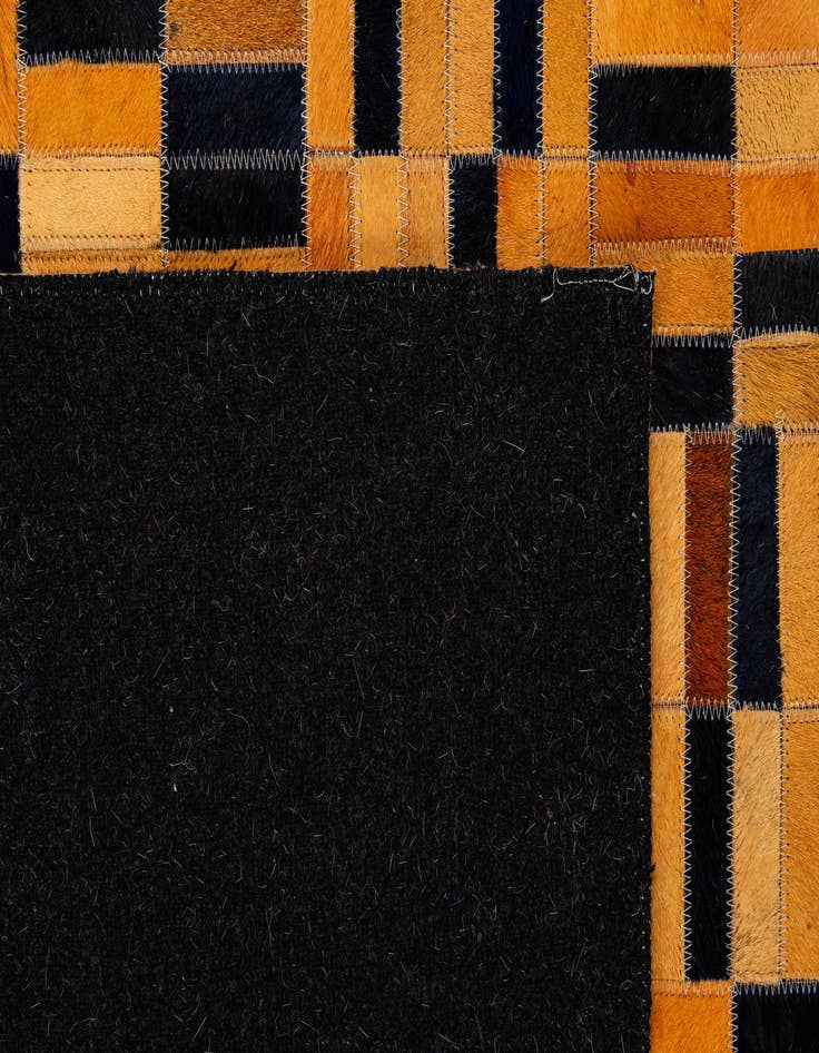 Detail image of 5' x 8' Cowhide - Patchwork Rug