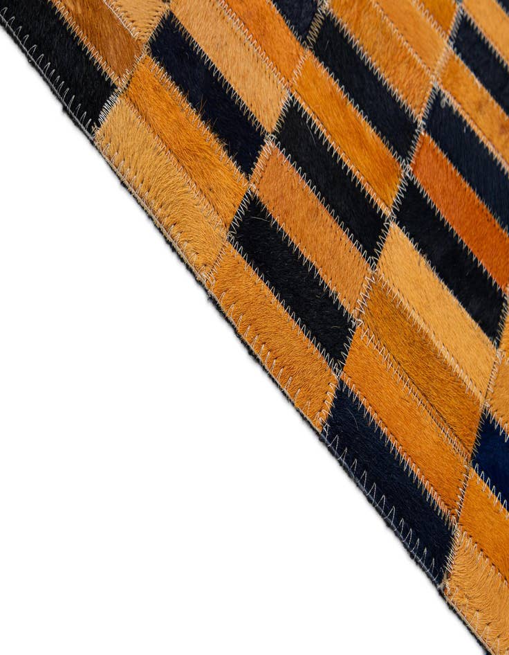 Detail image of 5' x 8' Cowhide - Patchwork Rug