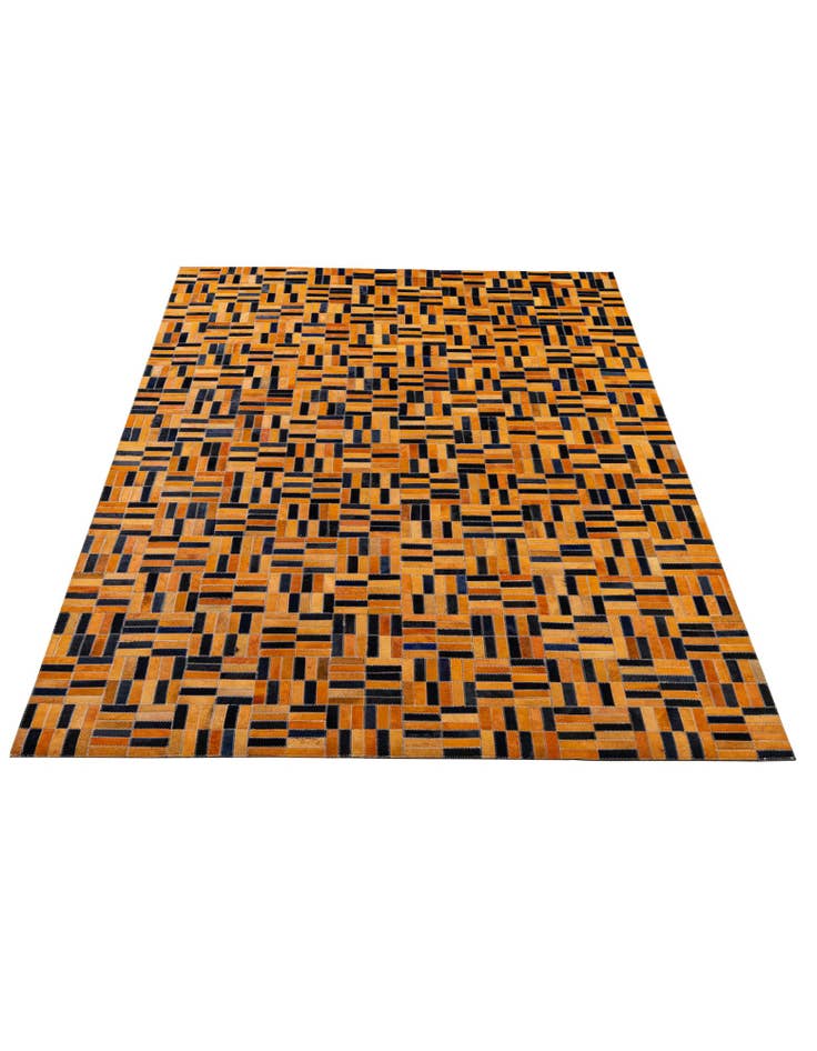 Detail image of 5' 1 x 8' Cowhide - Patchwork Rug