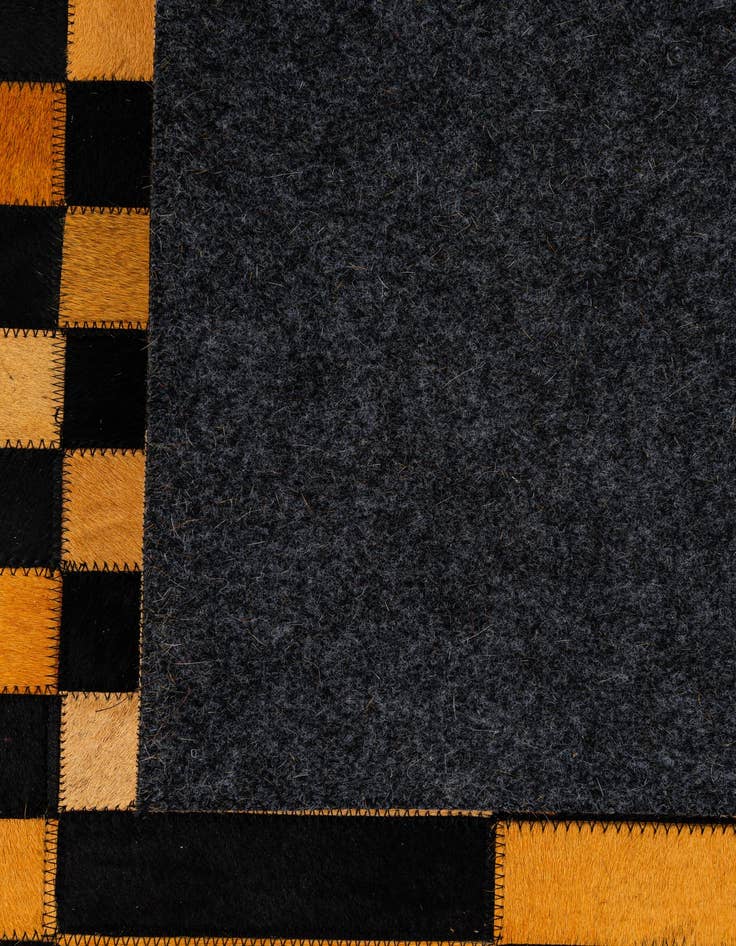 Detail image of 4' 11 x 8' Cowhide - Patchwork Rug