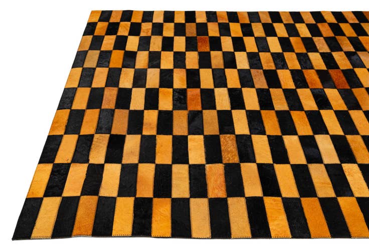 Detail image of 4' 11 x 8' Cowhide - Patchwork Rug
