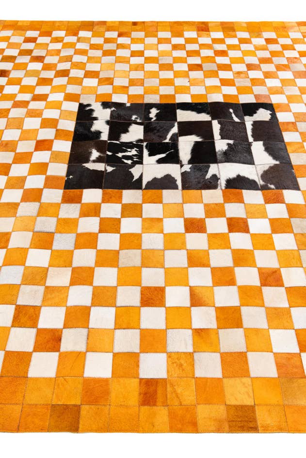Detail image of 8' x 9' 11 Cowhide Stocks Rug