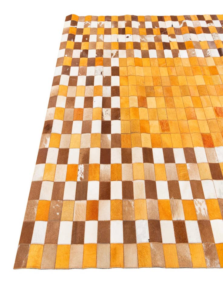 Detail image of 5' x 7' 11 Cowhide Stocks Rug