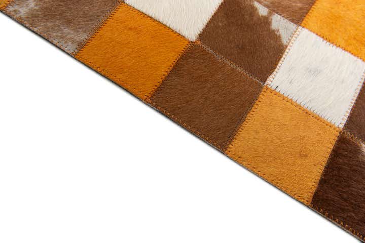 5' x 7' 11 Cowhide Stocks Rug