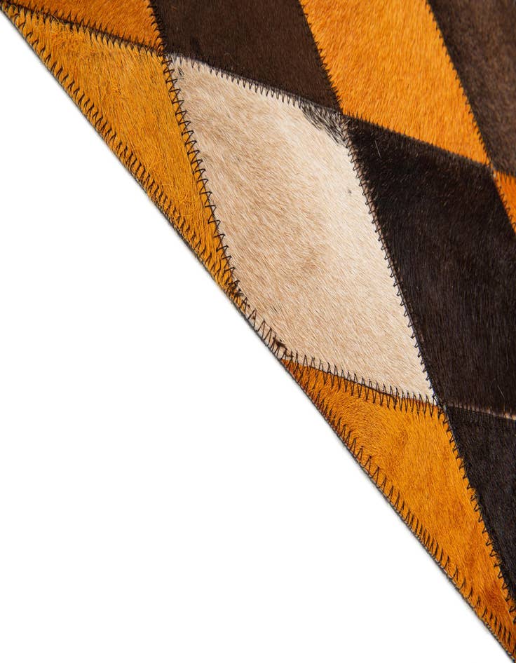 Detail image of 5' x 8' Cowhide Stocks Rug