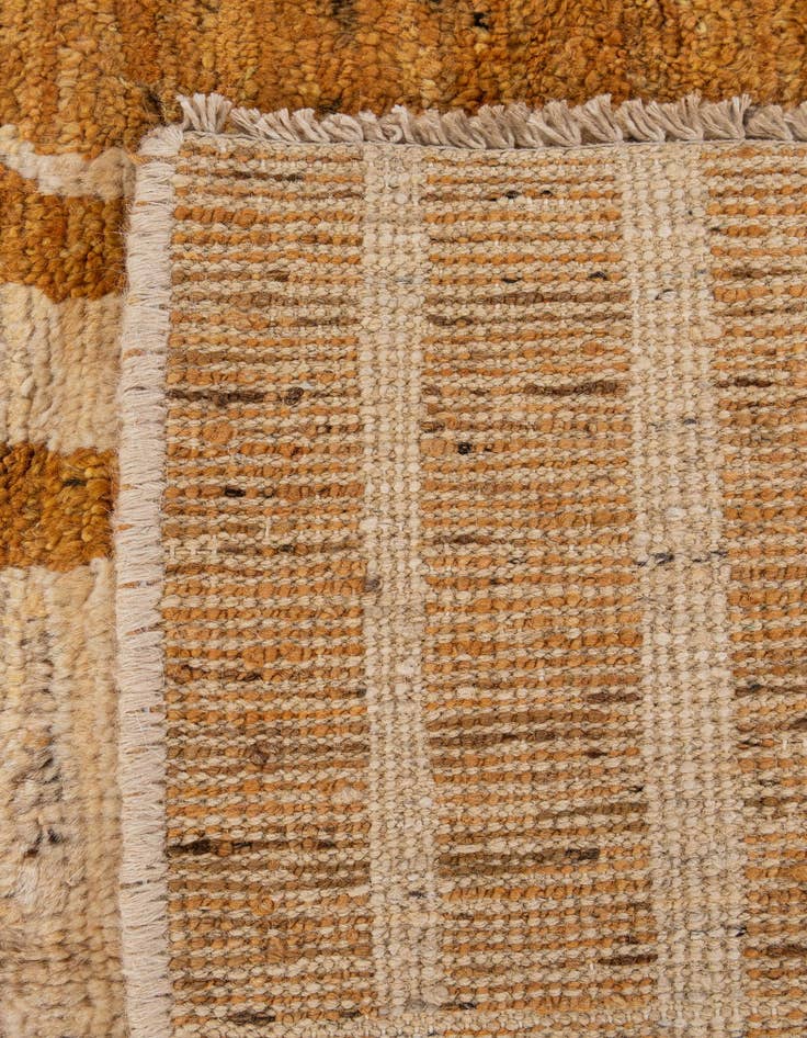 Detail image of 5' 7 x 7' 11  Hand Knotted Darya Wool Rug