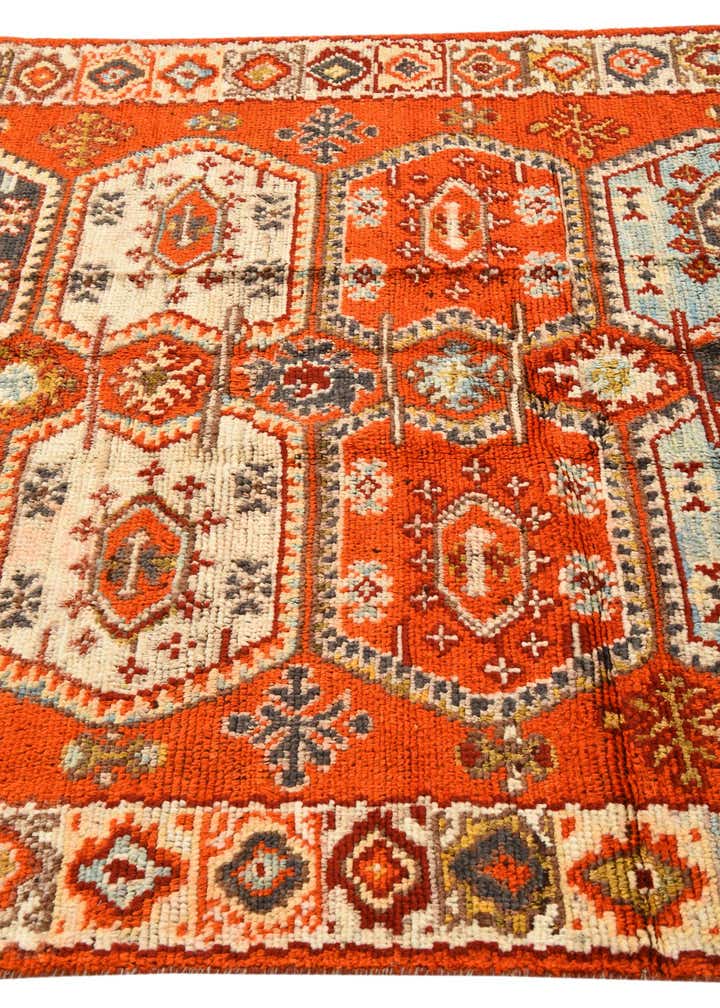 5' x 7' Hand Knotted Darya Wool Rug