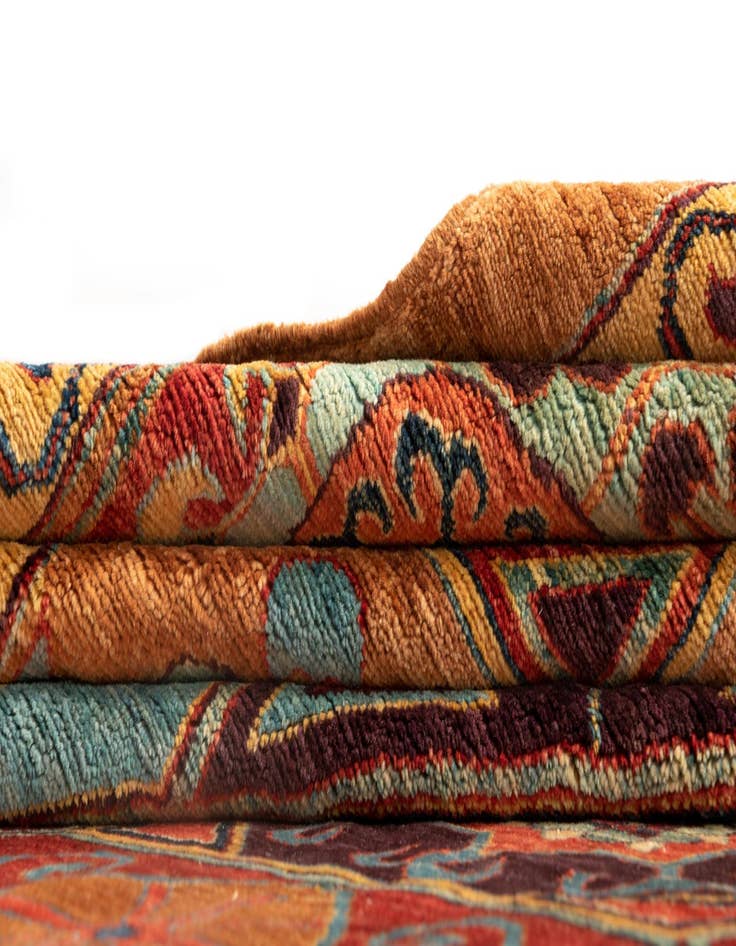 Detail image of 8' 1 x 10' 4 Farahan Wool Rug