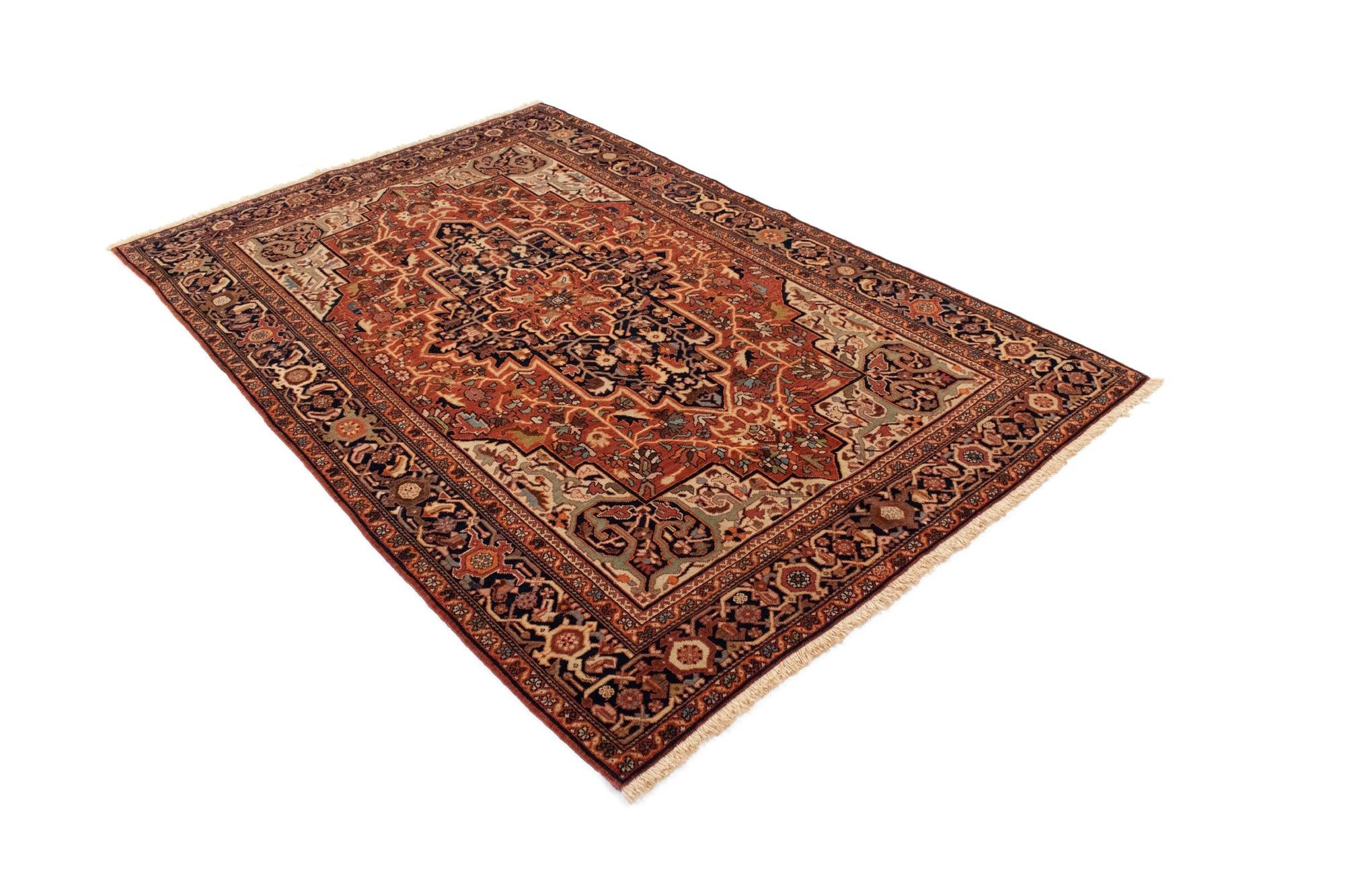 4' 3 x 6' 5 Hand Knotted Farahan Persian Rug