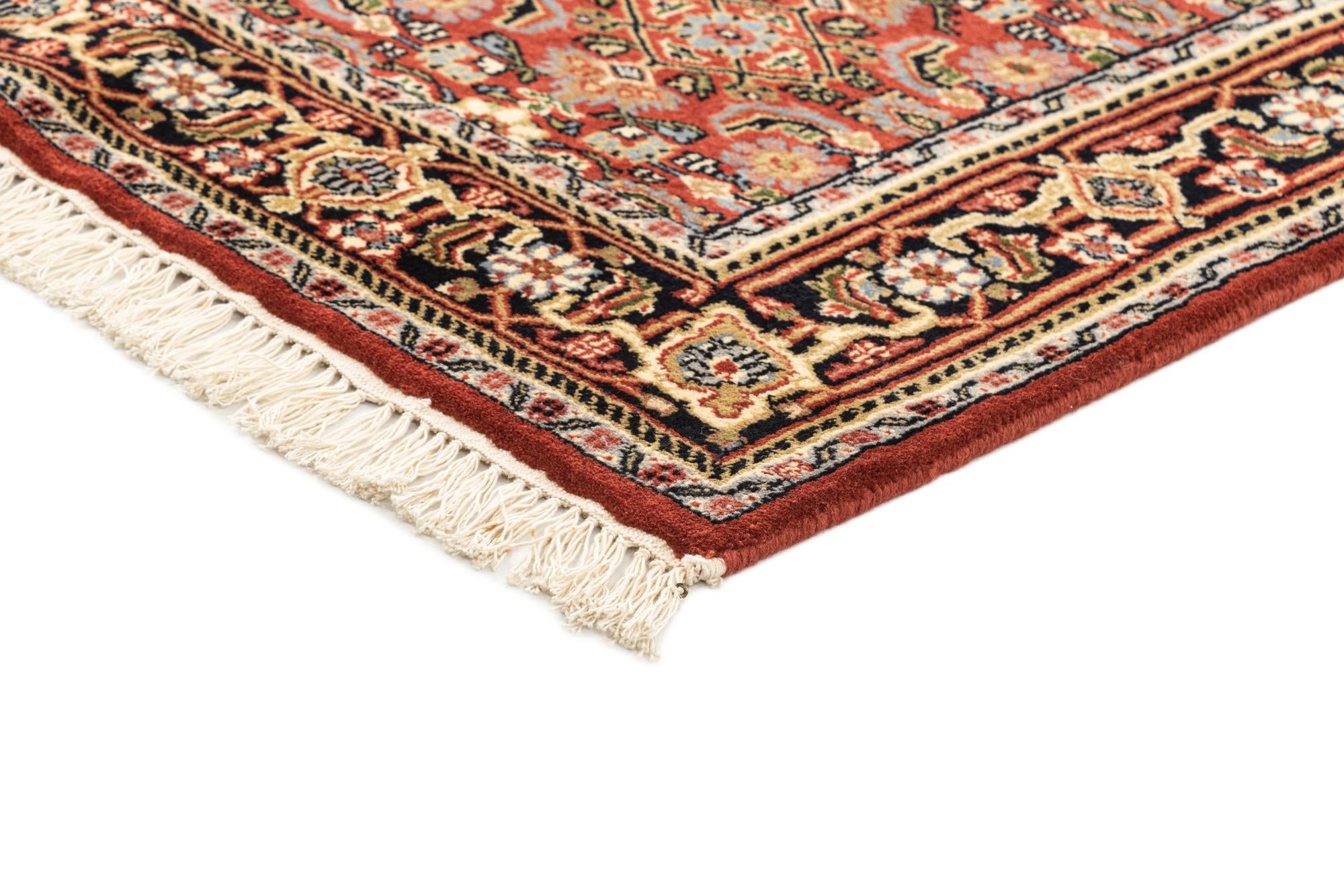4' x 6' Hand Knotted Farahan Wool Rug