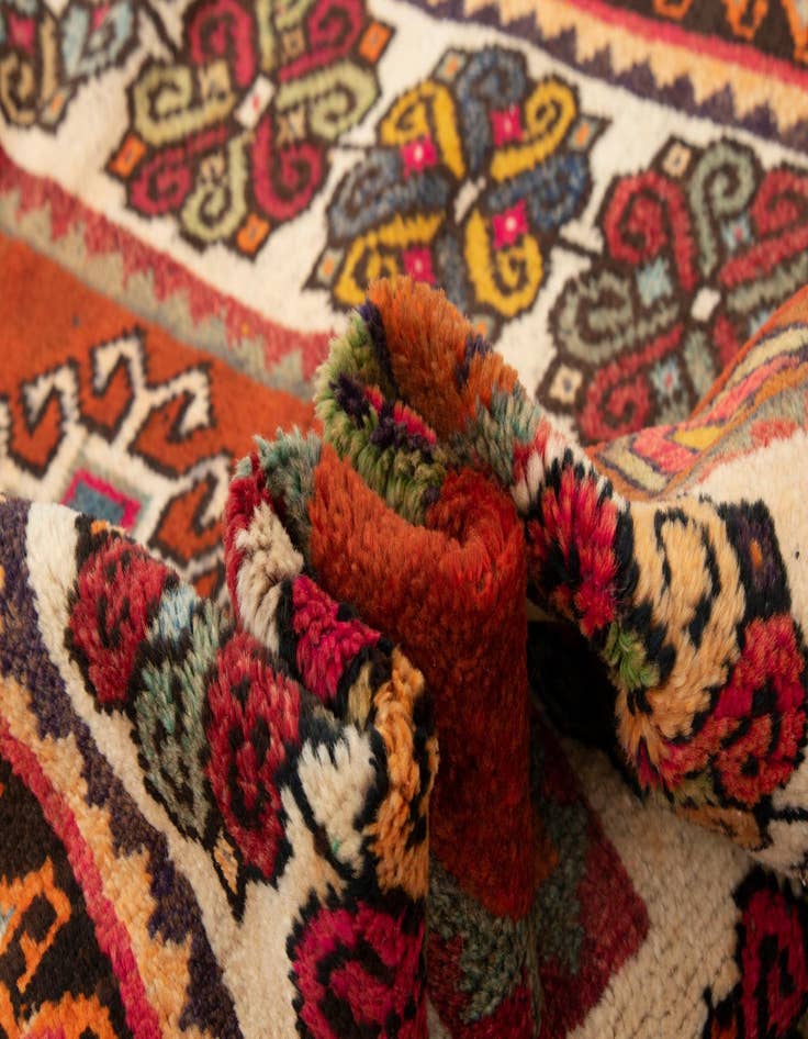 Detail image of 3' 1 x 5' 6 Hand Knotted Gabbeh Persian Wool Rug