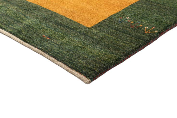 Detail image of 6' 8 x 9' 1 Gabbeh Shouli Rug