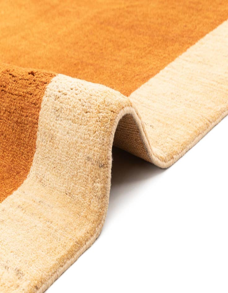 Detail image of 6' 5 x 9' 6 Gabbeh Shouli Rug