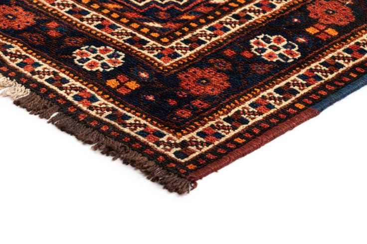 Detail image of 5' 5 x 6' 11 Ghashghai Wool Rug