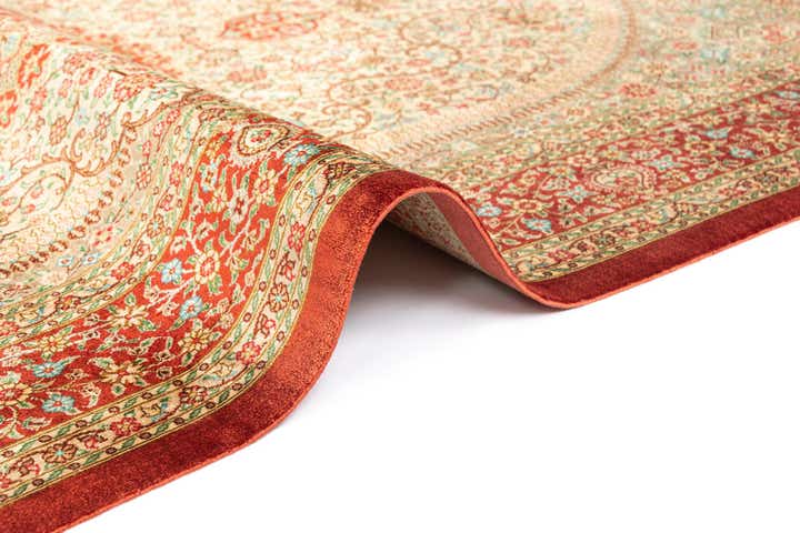 3' 3 x 5' Ghom Silk Rug