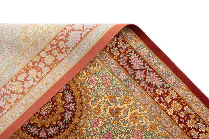 2' 7 x 4' 1 Ghom Silk Rug