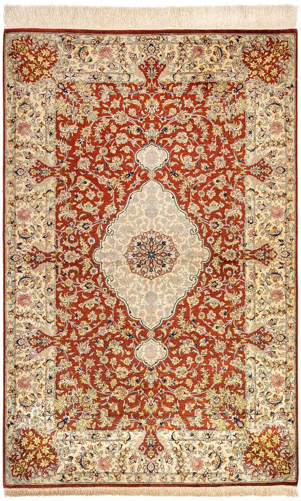 100cm x 155cm Ghom Silk Rug