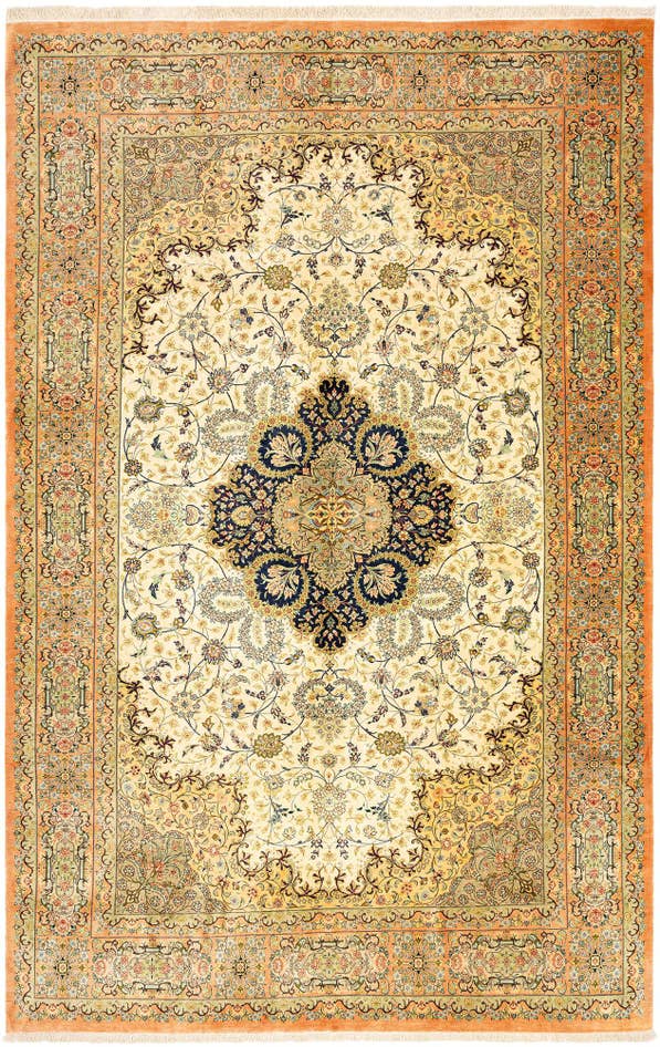 Detail image of 6' 6 x 9' 10 Ghom Silk Rug
