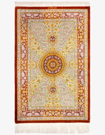 2' 7 x 4' 1 Ghom Silk Rug