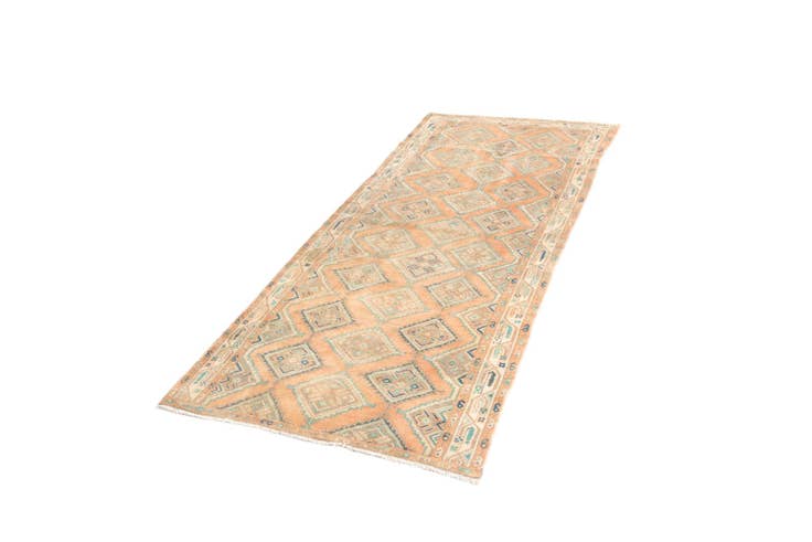 Detail image of 3' 3 x 7' 11 Hamedan Rug