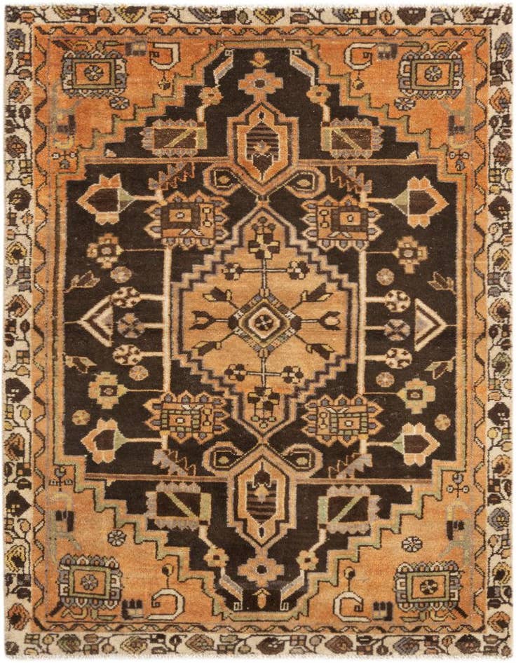Detail image of 3' 3 x 4' 11 Hamedan Rug