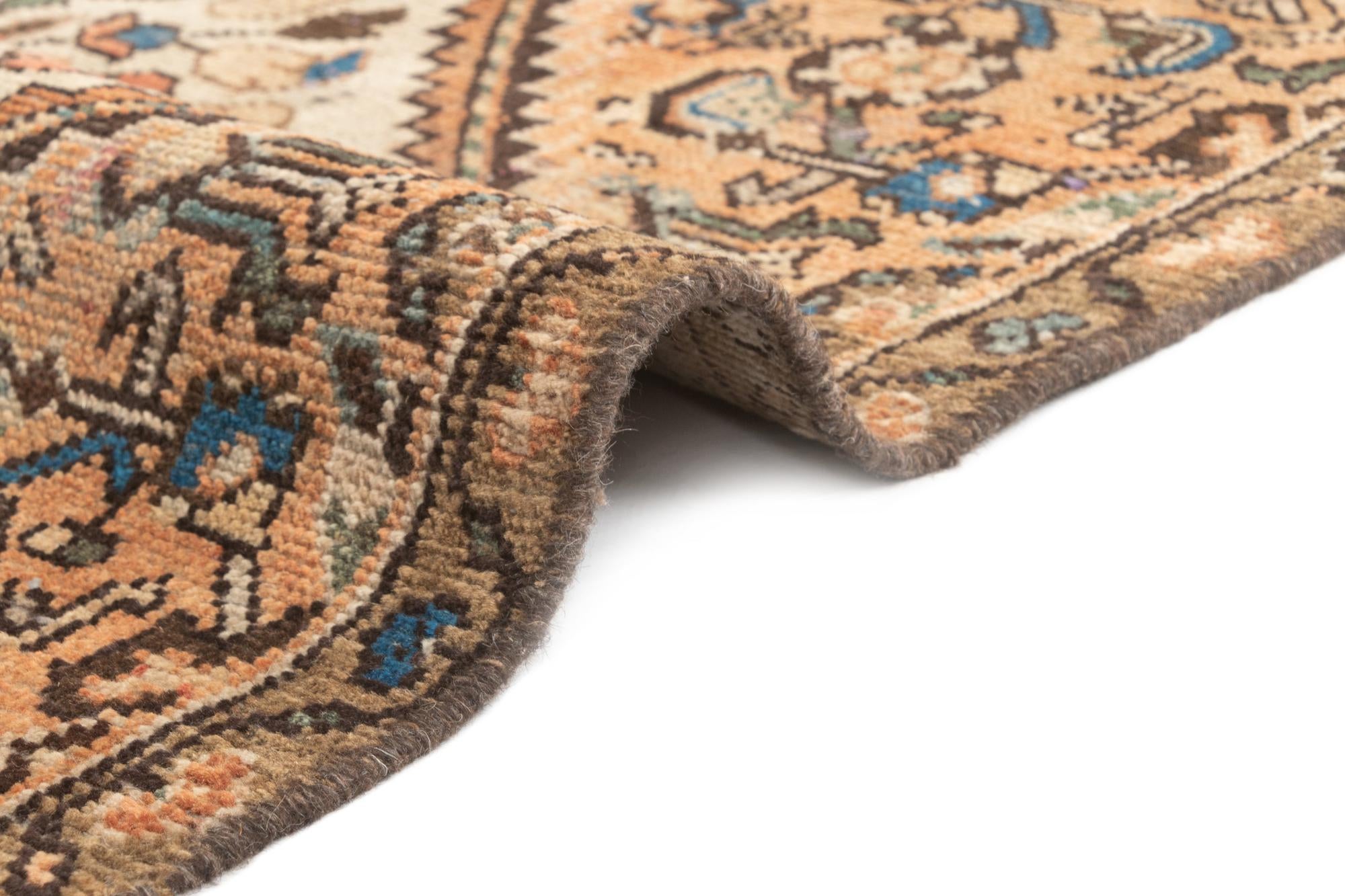 3' 8 x 6' 9 Hamedan Rug