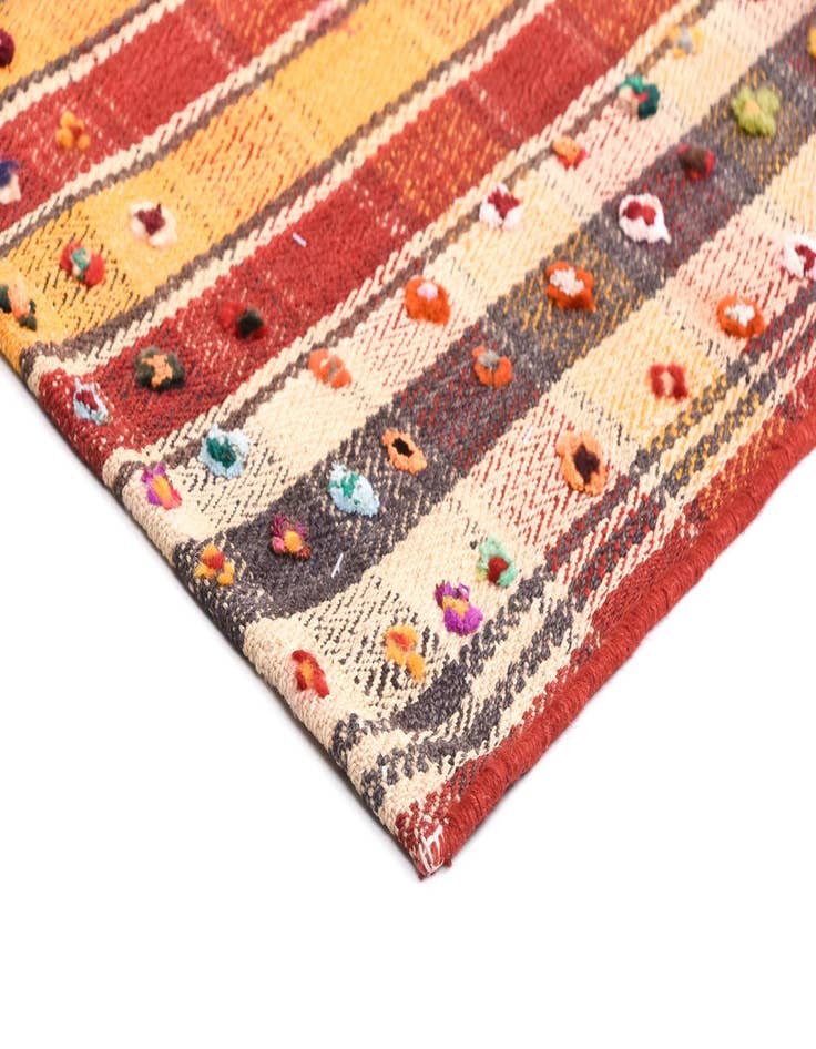 Detail image of 5' 4 x 7' 1 Jajim Rug