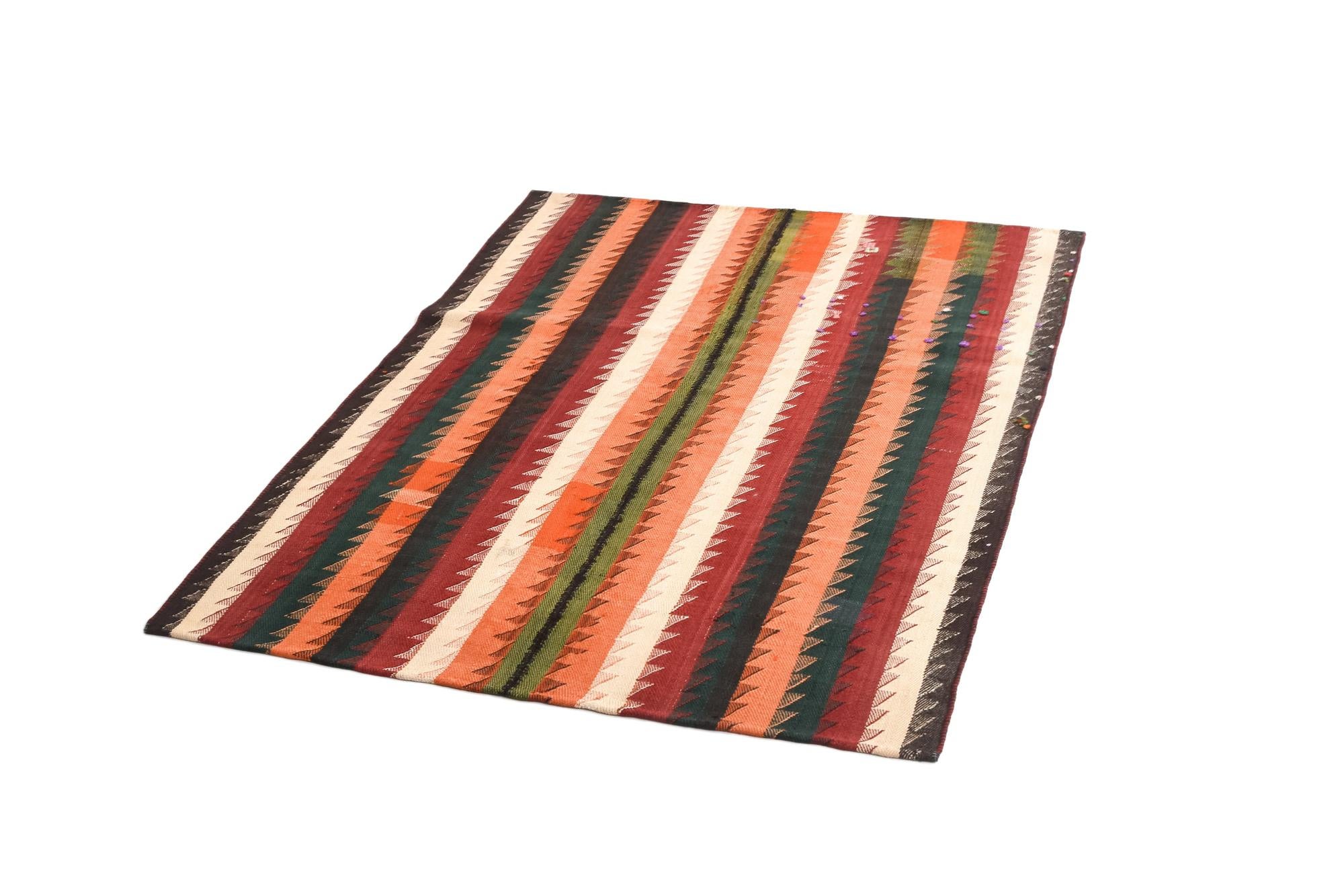 4' x 5' 8 Jajim Rug