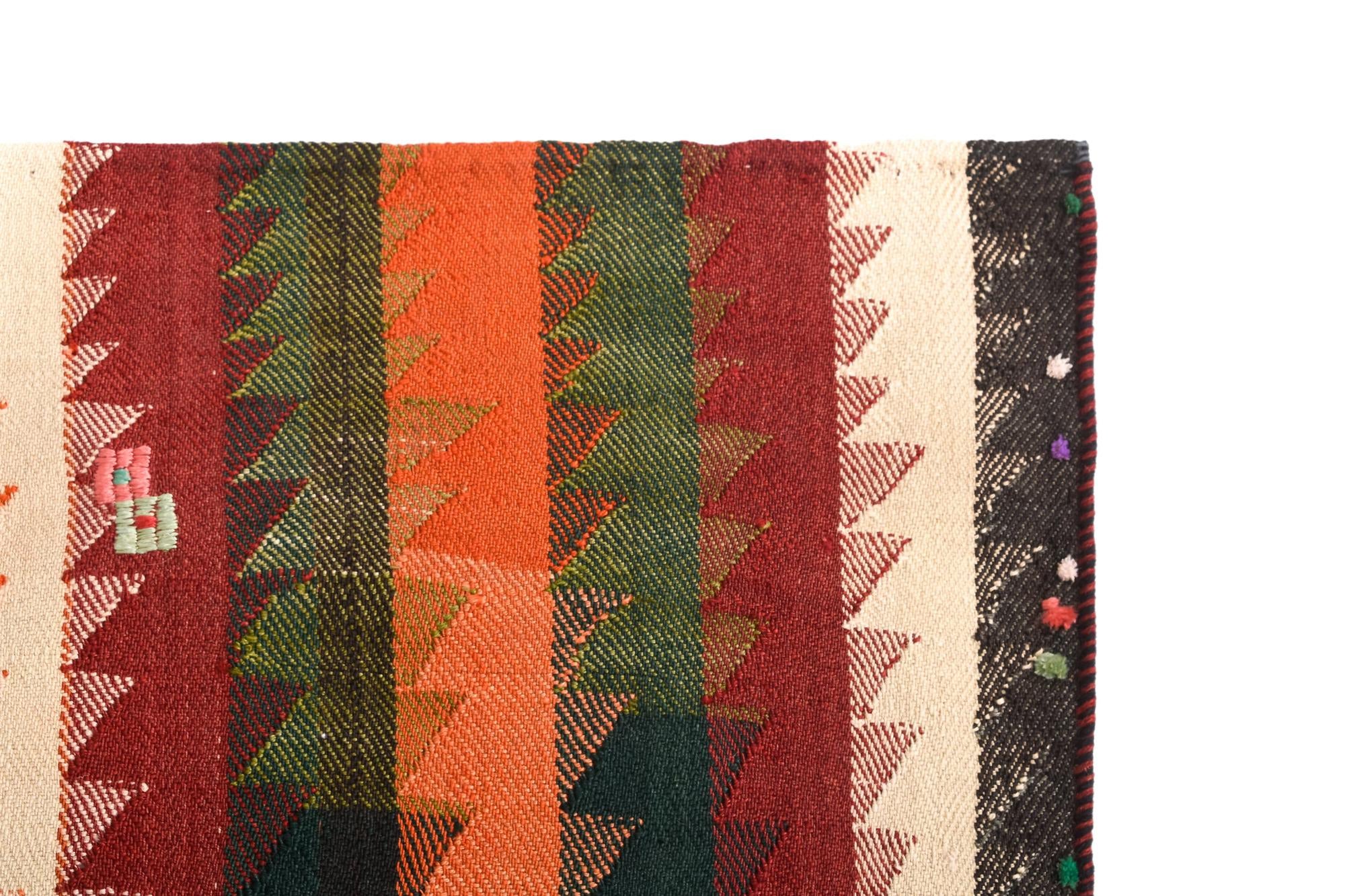 4' x 5' 8 Jajim Rug