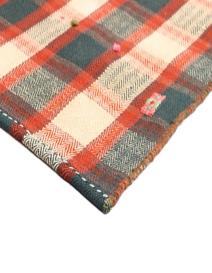 Detail image of 4' 8 x 6' 11 Jajim Rug