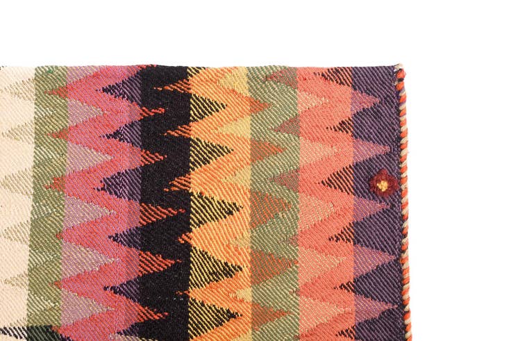 Detail image of 4' 8 x 6' 8 Jajim Rug