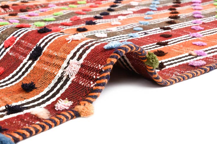 Detail image of 4' 10 x 7' Jajim Rug