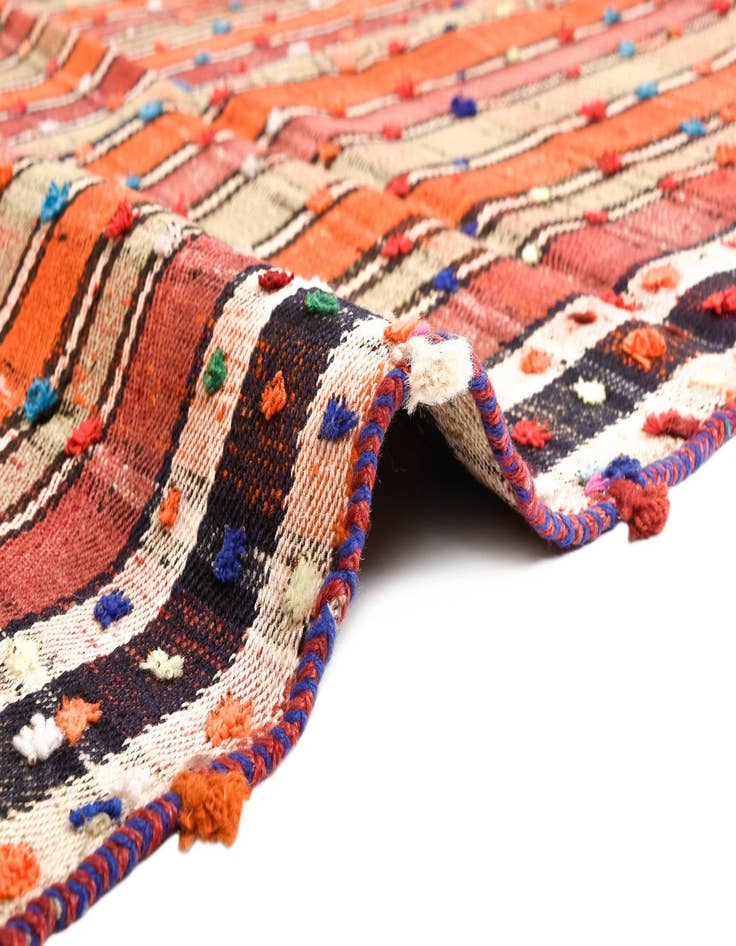 Detail image of 4' 7 x 7' 1 Jajim Rug