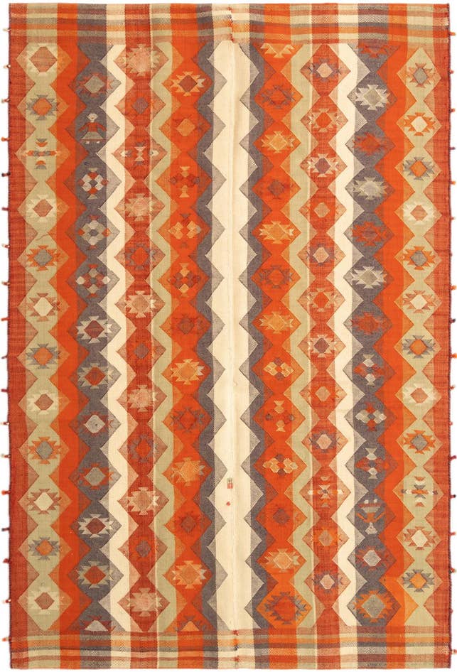 Detail image of 4' 8 x 7' 1 Jajim Rug
