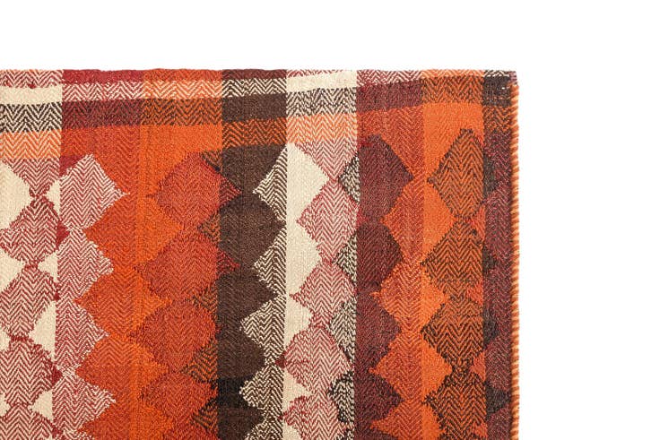 Detail image of 4' 4 x 7' 7 Jajim Rug