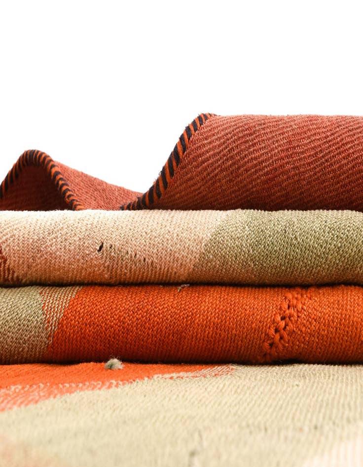 Detail image of 4' 9 x 6' Jajim Rug