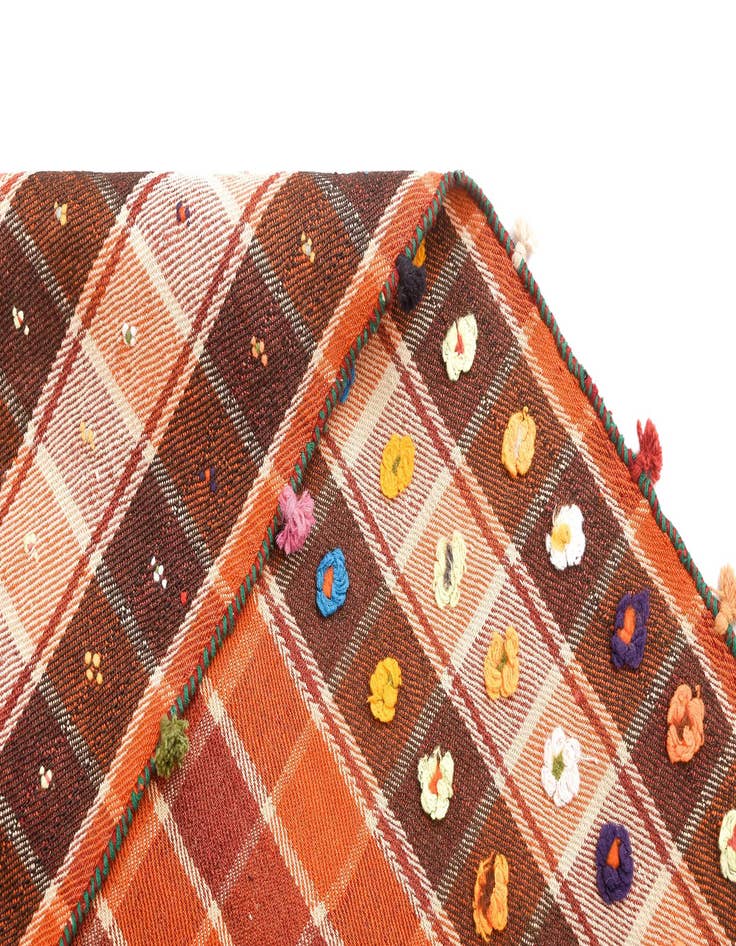 Detail image of 4' 9 x 6' 4 Jajim Rug