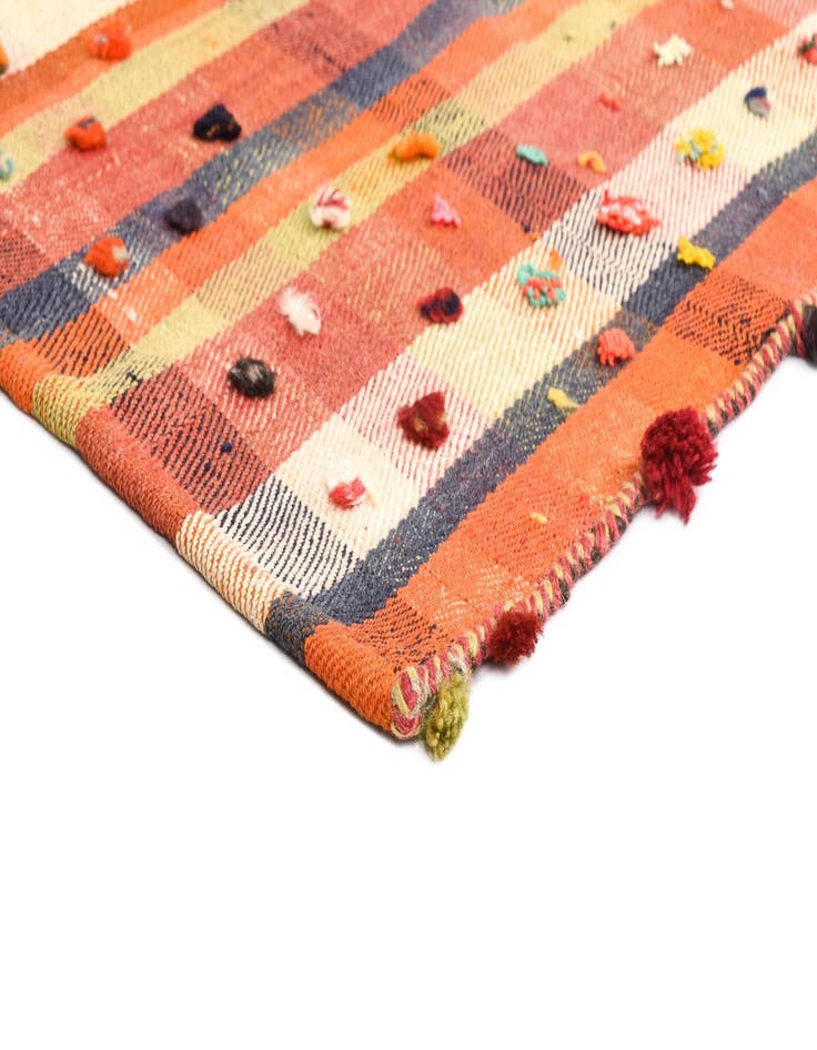 Detail image of 3' 10 x 6' 9 Jajim Rug