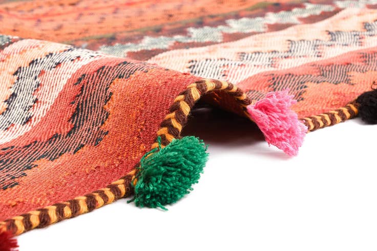 Detail image of 4' 10 x 6' 6 Jajim Rug