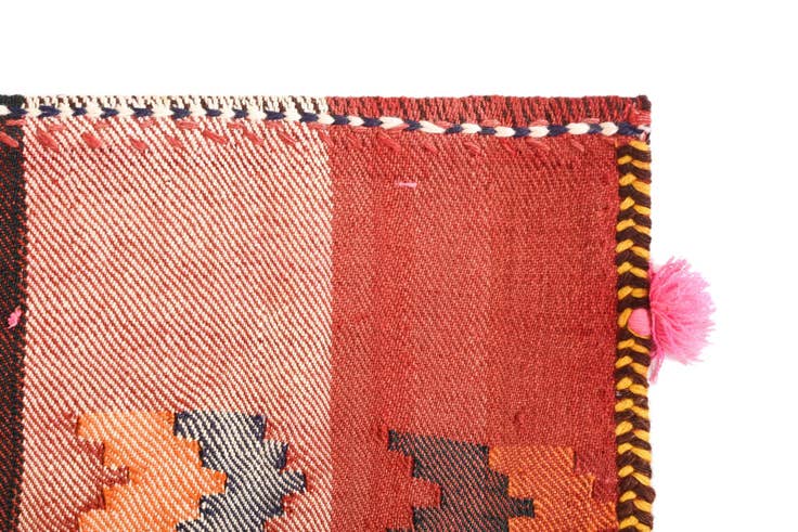 Detail image of 4' 10 x 6' 6 Jajim Rug