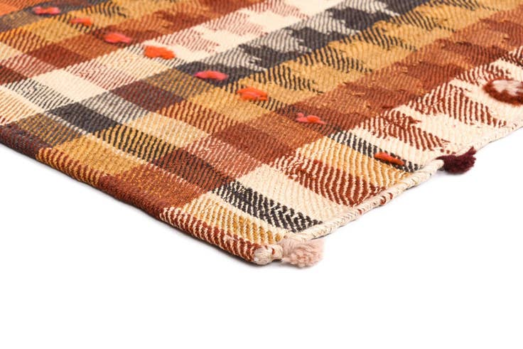 Detail image of 4' 8 x 6' 9 Jajim Rug