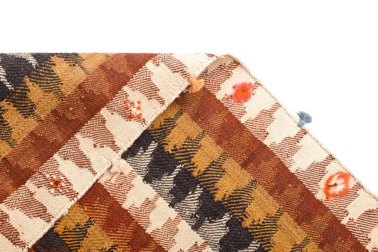 Detail image of 4' 8 x 6' 9 Jajim Rug