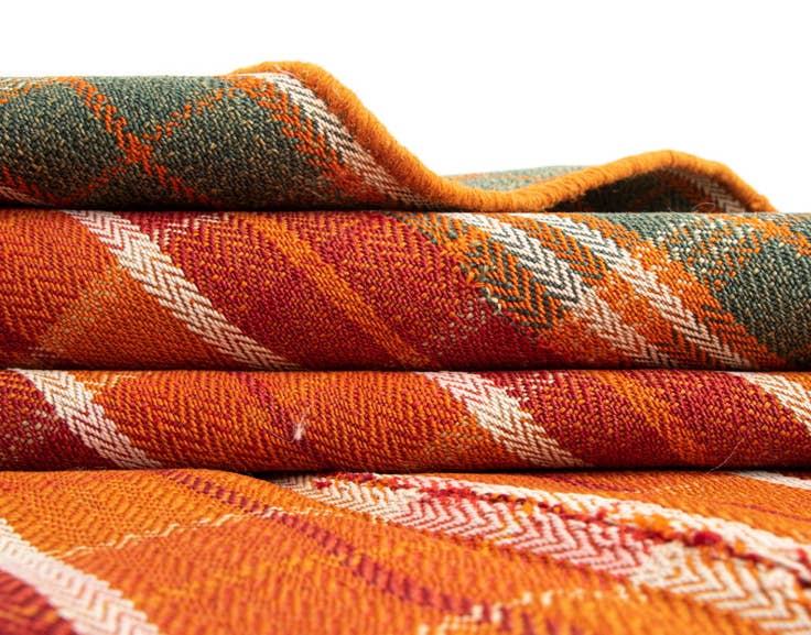 Detail image of 4' 6 x 6' 4 Jajim Wool Rug