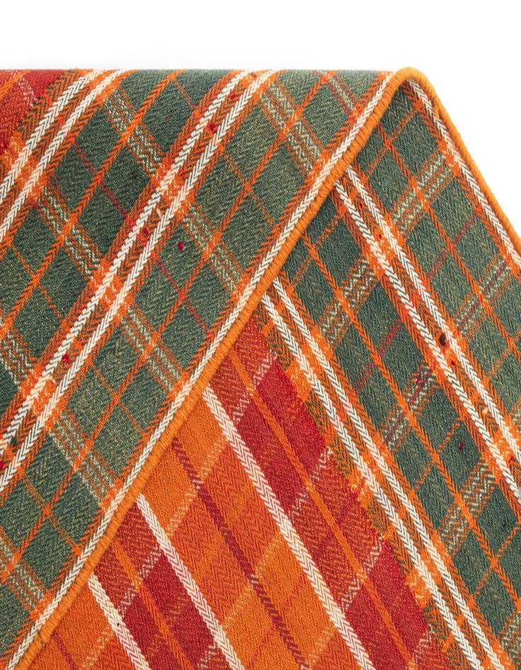 Detail image of 4' 6 x 6' 4 Jajim Wool Rug