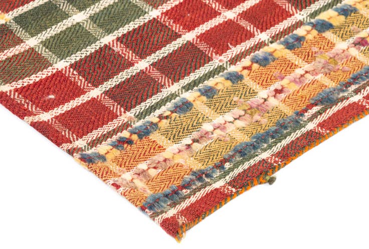 Detail image of 5' 1 x 6' 8 Jajim Wool Rug