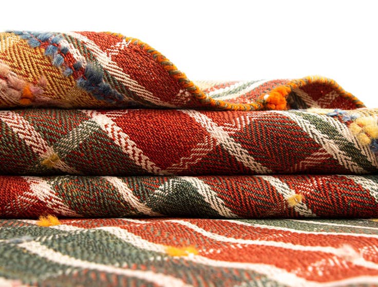 Detail image of 5' 1 x 6' 8 Jajim Wool Rug