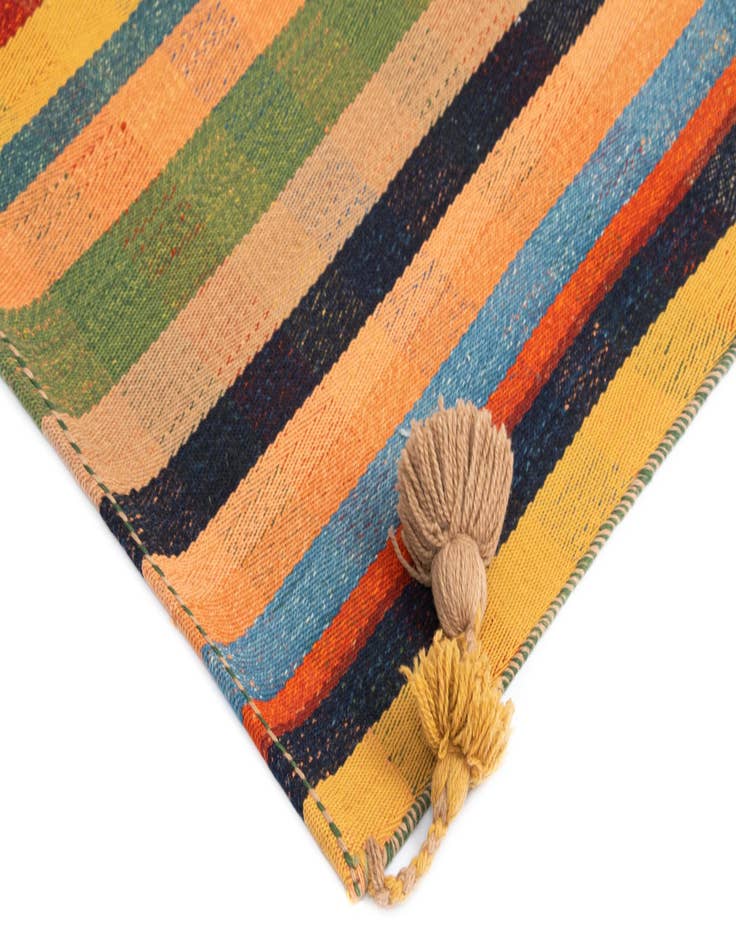 Detail image of 5' x 7' 4 Jajim Wool Rug