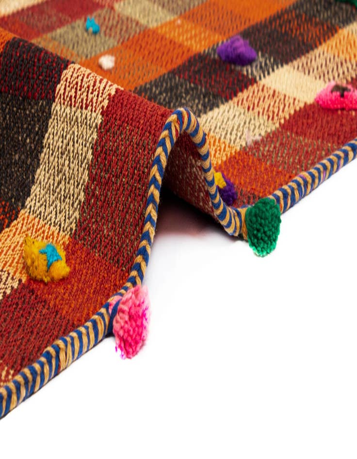 Detail image of 4' 10 x 7' 7 Jajim Wool Rug