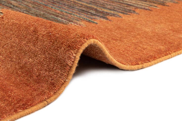 Detail image of 4' 11 x 7' 1 Juma Wool Rug