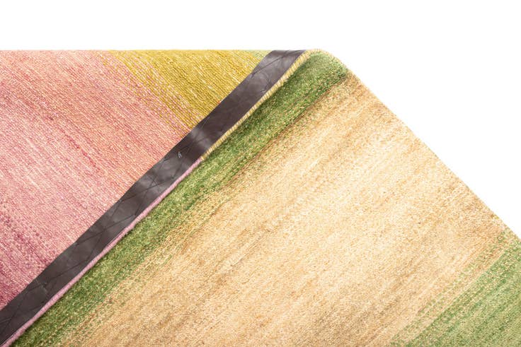Detail image of 4' x 6' 3 Juma Wool Rug